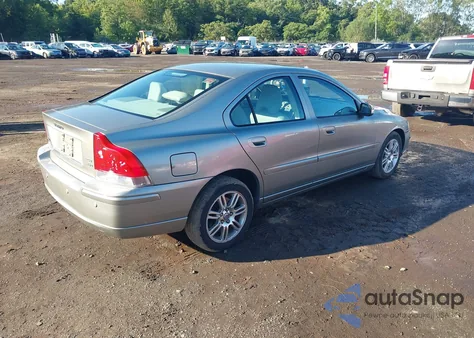 2007 Volvo S60 2.5T из США, поврежденный, VIN YV1RH592172614162